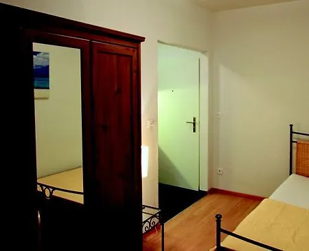 Swiss Star Sihlfeld - Self Check-in Апартаменты Цюрих