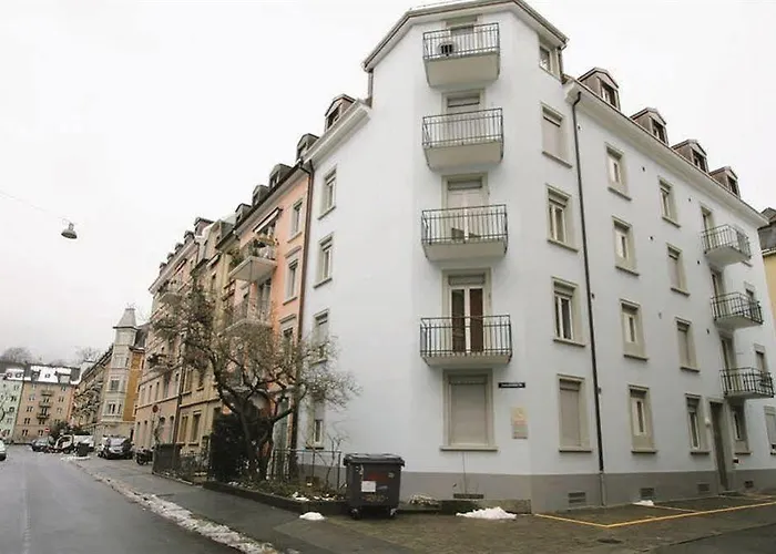 Swiss Star Sihlfeld - Self Check-in * Zürih