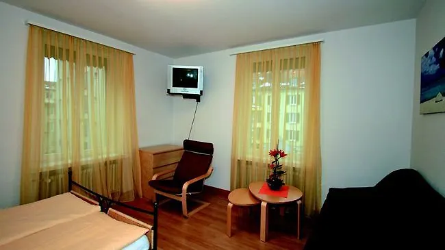 Swiss Star Sihlfeld - Self Check-in Daire