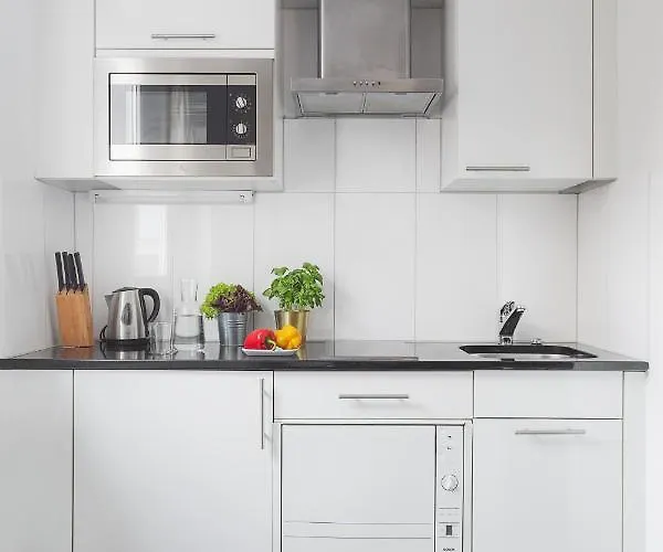 Apartment Swiss Star Sihlfeld - Self Check-in Zurich