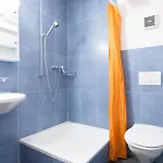 Swiss Star Sihlfeld - Self Check-in Apartament