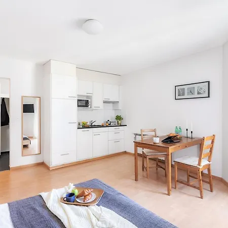 Swiss Star Sihlfeld - Self Check-in *